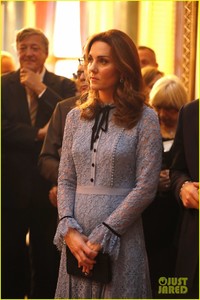 kate-middleton-first-appearance-pregnancy-announcement-07.jpg
