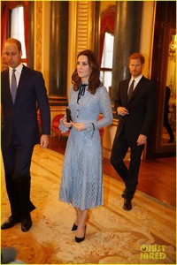 kate-middleton-first-appearance-pregnancy-announcement-10.jpg