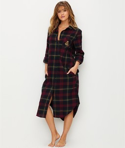 lau8101432_maroonplaid.jpg