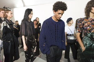 marant-bks-m-rs18-9537.thumb.jpg.752730875643e7bb3eea207367d7687a.jpg