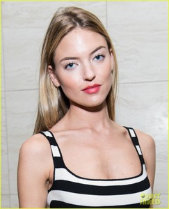 martha-hunt-helps-launch-new-thor-inspired-jewelry-collection-04.jpg