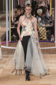 mcqueen-rs18-2852.thumb.jpg.6cb79128312a6dfce8e9af341252da01.jpg
