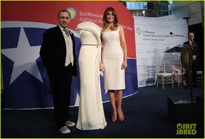 melania-trump-donates-inauguration-gown-to-the-smithsonian-07.jpg