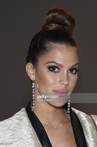 miss-universe-iris-mittenaere-attends-jarel-zhang-fashion-show-during-picture-id845431678.jpg
