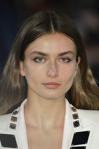 mugler-clpa-rs18-2823.thumb.jpg.b179d90863dd4eecd8c1960c90417b54.jpg
