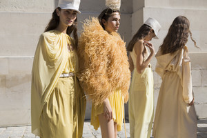 nina-ricci-bks-m-rs18-0114.thumb.jpg.0ce2262919527415e1c72e3aa60c896c.jpg