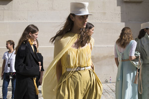 nina-ricci-bks-m-rs18-0325.thumb.jpg.9a77814a4bfe697bc70c89912906ed5c.jpg