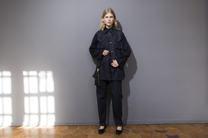 nina-ricci-bks-m-rs18-0437.thumb.jpg.740b4d36e42759dcfc1d5301bba0af2a.jpg