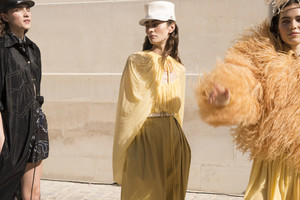 nina-ricci-bks-v-rs18-0148.thumb.jpg.d743994dcf100b0fbdc708bd9585eba2.jpg