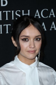 olivia-cooke-19.jpg