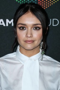 olivia-cooke-26.jpg