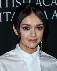 olivia-cooke-47.jpg