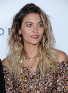 paris-jackson-elizabeth-taylor-aids-foundation-mothers2mothers-benefit-dinner-in-la-10-24-2017-6.jpg