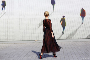 pfw-fw2013-street-style-day6-16_200946473621.jpg