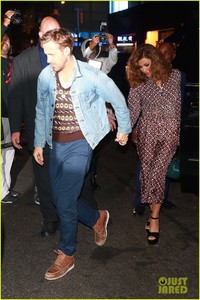 ryan-gosling-eva-mendes-rare-appearance-out-11.jpg