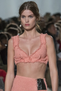 rykiel-clp-rs18-4106.thumb.jpg.8009730b77e8d590a1daf5c30f320e04.jpg