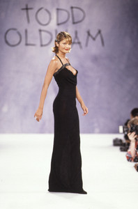 todd-oldham-ss-1994-1.thumb.jpg.6e64cbcd5e859c6b8fdf1d4e7072c120.jpg