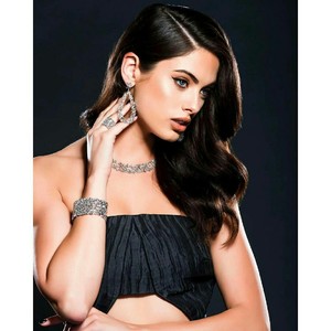 topmodelmayhem_BXWAQWclT_N.thumb.jpg.72a5a3b263c8812a8c06cdb36032f5e5.jpg