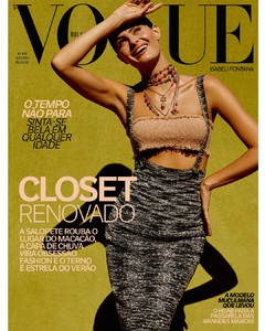 vogue-brasil-outubro-01.thumb.jpg.4f7db158965224d9dbafbe401dfd092e.jpg