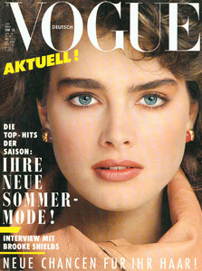 vogue_de_03_84_v1000x1500.thumb.jpg.65e6ca9d72d4e33882f94efae218c2d6.jpg