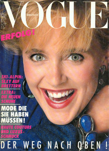 vogue_de_10_83_v1000x1500.thumb.jpg.3ae6d519322a390df207301916f428f9.jpg