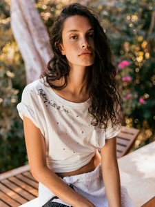 1B0A9475_2048x2048.jpg