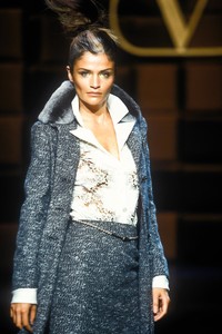 1_valentino-hc-fw-1996-2_html.thumb.JPEG.9a924cb28589e576272e015e041d2138.JPEG