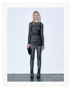 24-Alexander-Wang-Resort-18.thumb.jpg.d842b223a1fa5e607f30967f545bc7fe.jpg