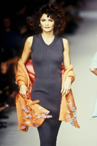 3_chloe-fw-1995-4_html.thumb.JPEG.94b64de0a272c635fe3cf075faa6b474.JPEG