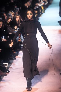 3_jean-paul-gaultier-fw-1996-4_html.thumb.JPEG.f0bbc8975e2cd437b07fd329c9821db0.JPEG