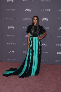 56030754_kerry-washington-3.jpg