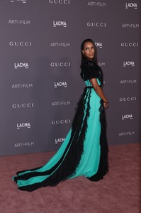 56030887_kerry-washington-16.jpg