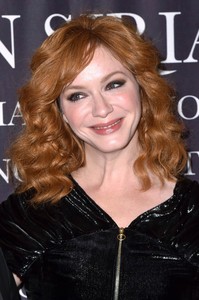 56366748_christina-hendricks-7.jpg