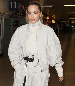 56402019__hqcelebcorner-net__008.thumb.jpg.346c67672669571c965eeb4e15d15d25.jpg