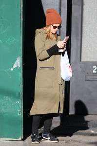 56626012_kate-mara-4.jpg