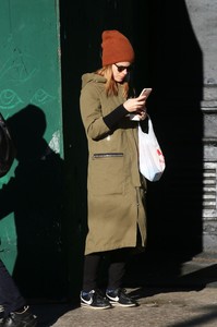 56626017_kate-mara-8.jpg