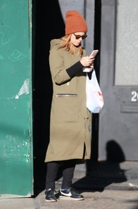 56626019_kate-mara-10.jpg