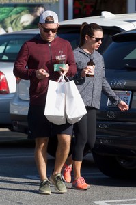 56742163_hqcelebcorner-22.jpg