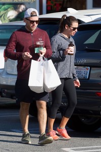 56742210_hqcelebcorner-30.jpg