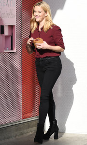 56984857_002.jpg