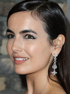 57000890_camillabelle_fredhallowsfoundationinauguraldinnergala-34.jpg