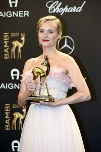 57331898_dianekruger_2017bambiawards-13.jpg