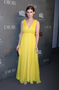 57336452_katemara_guggenheiminternationalgala2017-15.jpg