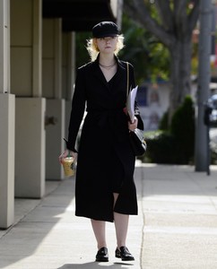 58017657_elle-fanning-3.jpg