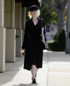 58017659_elle-fanning-4.jpg