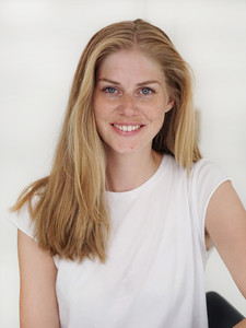Sofia Larsson pola6.jpg