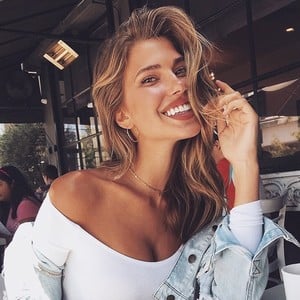 bareandgolden - BYUMOtbDn04.jpg
