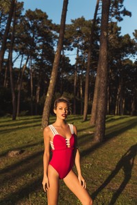 59fcd38c91fd1_valentina-swimsuit-v2(3).thumb.jpg.43619aa9571e7b7d72797029b207e14d.jpg