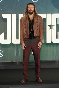   jmom041117BZNimage18.jpg