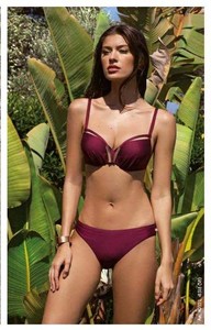 lisca swim_Page_15_Image_0001.jpg
